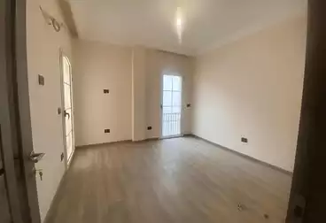 Apartments For sale - 3 rooms - floor 5