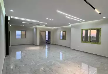 Apartments For sale - 3 rooms - floor 4