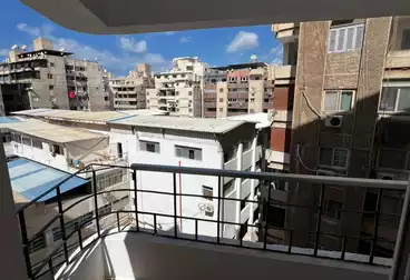 شقق للبيع - 2 غرف - بالدور 5