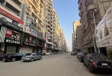 Apartments For sale - 3 rooms - floor 12