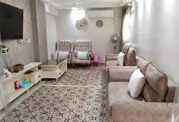 Apartments For sale - 2 rooms - floor 9