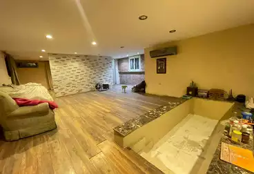 Apartments For sale - 6 rooms - floor 4