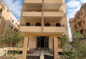 عقارات للبيع - 3 غرف - بالدور 2