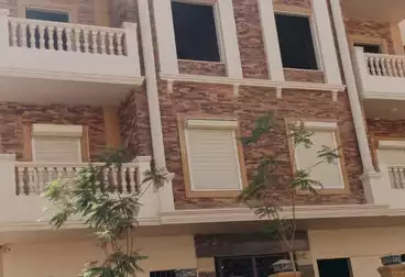 عقارات للبيع - 3 غرف - بالدور 3