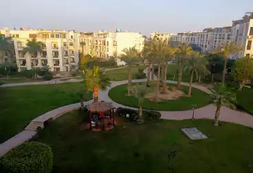 شقق للبيع - 3 غرف - بالدور 3