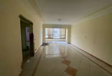 Apartments For sale - 2 rooms - floor 5