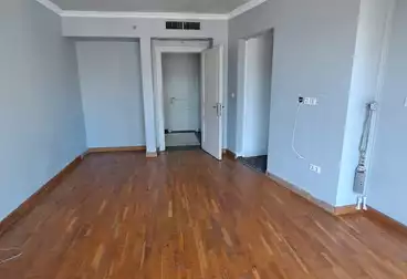 Apartments For sale - 3 rooms - floor 16