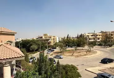 شقق للبيع - 3 غرف - بالدور 1