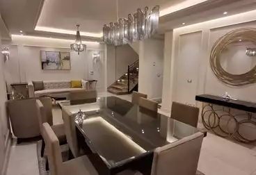 فلل للبيع - 6 غرف