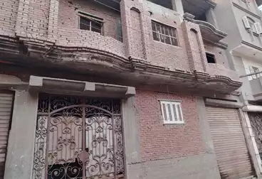 Building For sale - 3 rooms