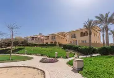 فلل للبيع - 7 غرف