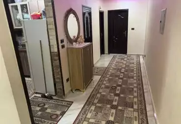 شقق للبيع - 3 غرف - بالدور 7