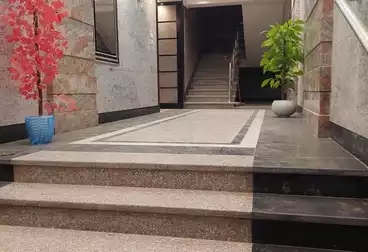 Furnished Apartment For sale - 3 rooms - floor 8