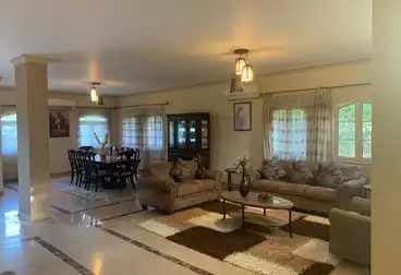 فيلا منفصلة للإيجار - 5 غرف