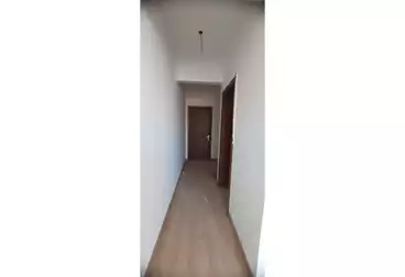 Apartments For sale - 3 rooms - floor 1