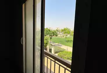 Apartments For sale - 4 rooms - floor 2