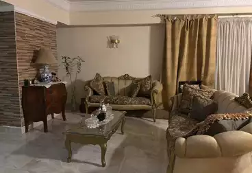Apartments For sale - 2 rooms - floor 8