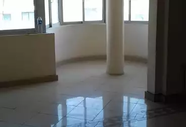 Apartments For sale - 3 rooms - floor 4