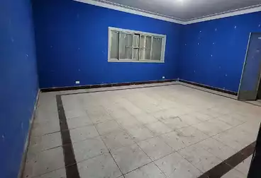 Apartments For sale - 5 rooms - floor 1
