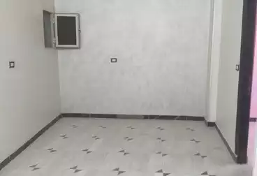 House / Home For sale - 3 rooms