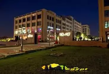 إداري للبيع - 8 غرف - بالدور 3