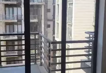 Apartments For sale - 2 rooms - floor 4