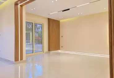 إداري للإيجار - 4 غرف - بالدور 3