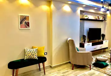 شقق للبيع - 3 غرف - بالدور 1