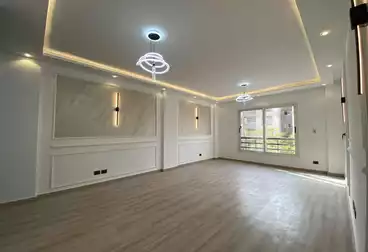 Apartments For sale - 3 rooms - floor 2