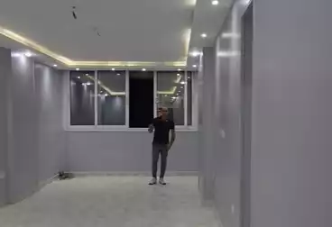 Apartments For sale - 2 rooms - floor 11