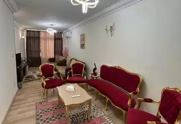 Furnished Apartment For sale - 3 rooms - floor 8