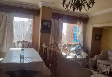 Apartments For sale - 3 rooms - floor 8