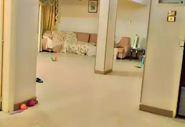 Apartments For sale - 2 rooms - floor 4