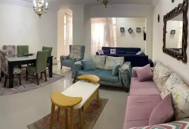 Apartments For sale - 2 rooms - floor 5