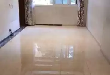 شقق للبيع - 3 غرف - بالدور 1