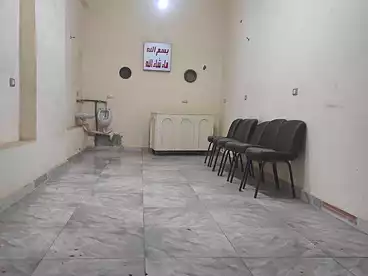 تجاري للإيجار - بالدور 0
