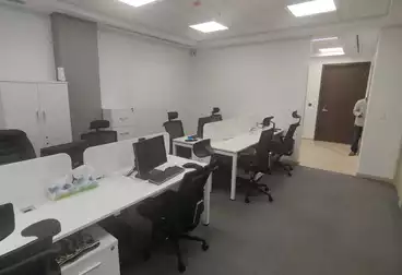 Administrative For rent - 3 rooms - floor 3