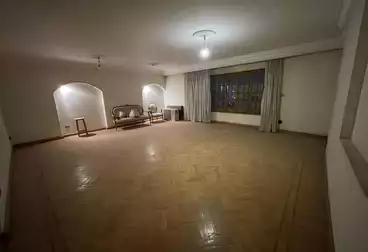 Apartments For sale - 3 rooms - floor 4