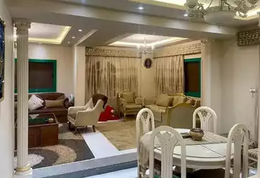 Apartments For sale - 4 rooms - floor 8