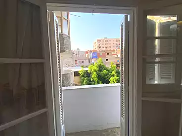 شقق للبيع - 3 غرف - بالدور 4