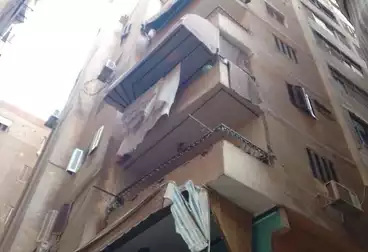 شقق للبيع - 3 غرف - بالدور 8