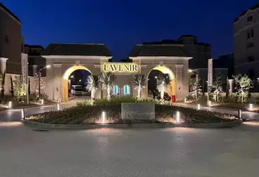 Apartments For sale - 4 rooms - floor 5