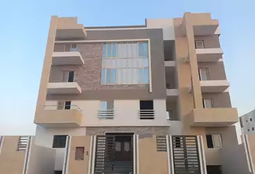 Apartments For sale - 3 rooms - floor 4