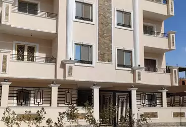 عقارات للبيع - 3 غرف - بالدور 2