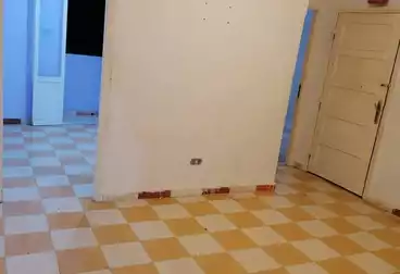 Apartments For sale - 2 rooms - floor 4