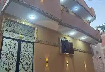 Building For sale - 3 rooms
