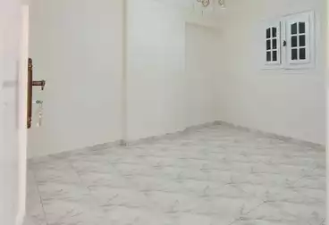 Apartments For sale - 4 rooms - floor 4