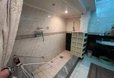 شقق للبيع - 3 غرف - بالدور 10