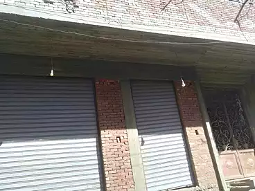 Building For sale - 4 rooms