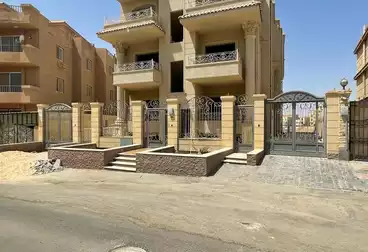 Separate Villa For sale - 9 rooms